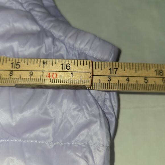 Uniqlo Womens Medium Down Puffer Vest Coat Purple Lightweight Snow Ski Outdoors - Picture 9 of 11